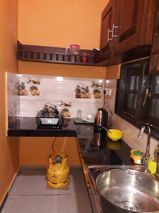 Sawanga Home Stay Велігама Екстер'єр фото